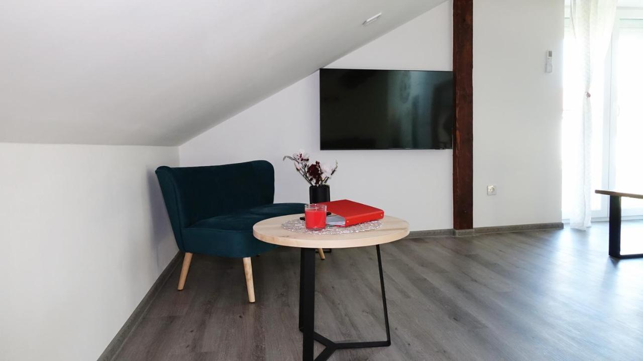 Apartman Megi & Studio Apartman Tomi - Self Check In 크라피나 외부 사진